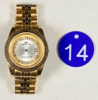 Abbildung einer mutmaßlich gestohlenen Uhr 