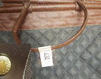 Asservat 432: Tasche Louis Vuitton / MB 1171 eingestanzt neben dem Verschlußknopf