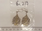 Asservat 219: Ohrhänger / fächerige Form bestehend aus diversen Tropfen